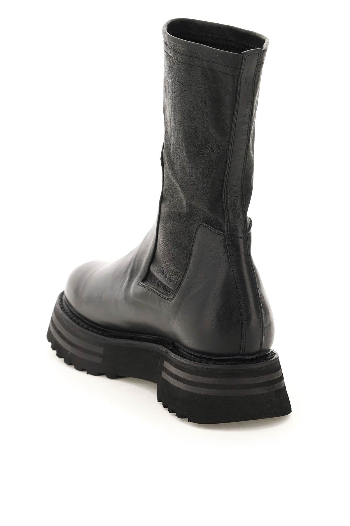 528V Black Boots